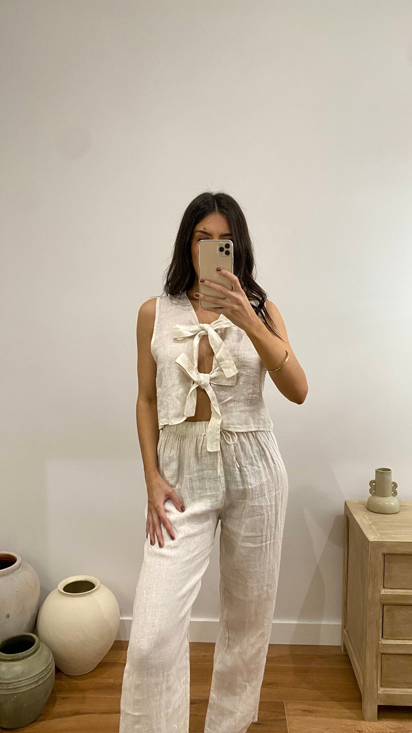Pantalones lino beige