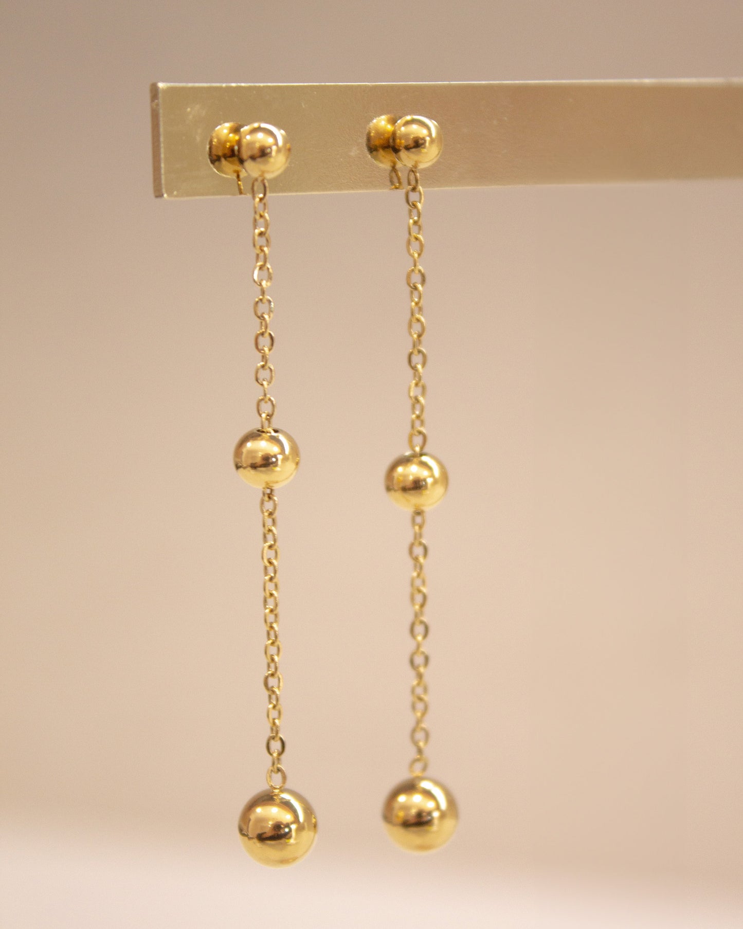 Pendientes cascada bolas