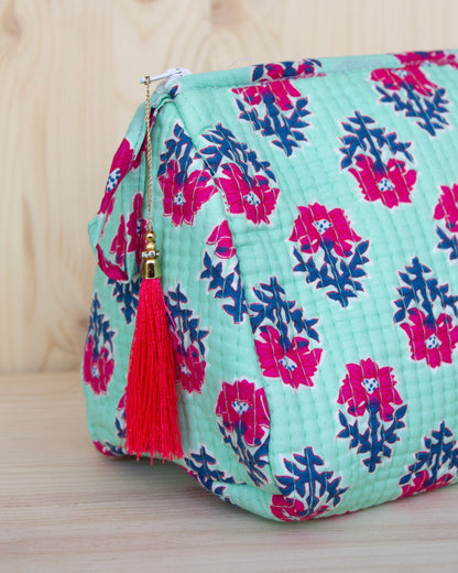 Neceser flores fucsia