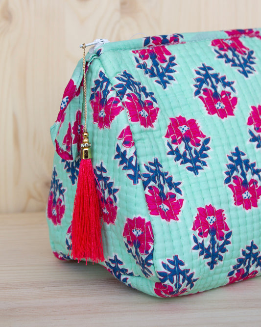 Neceser flores fucsia