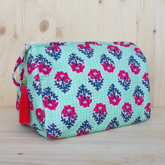 Neceser flores fucsia