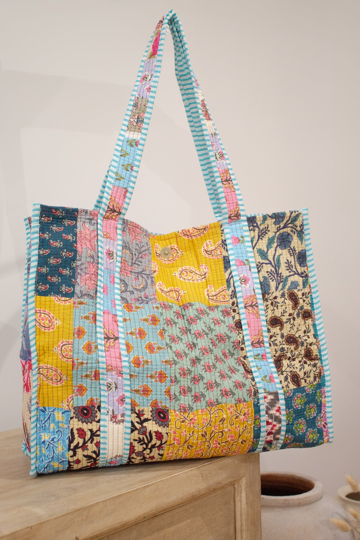 Bolso indio azul claro