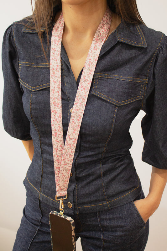 Cuelga móvil flores rosa