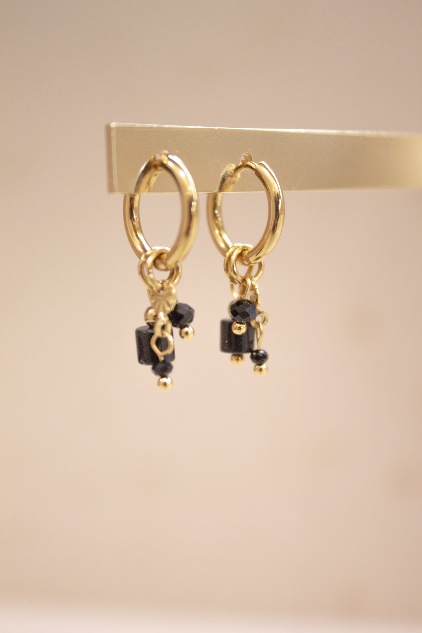 Pendientes croatia negro