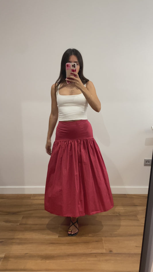 Falda canesú fresa